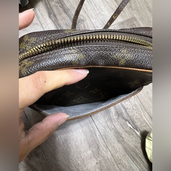 Authentic LV Danube Vintage Sling Bag - Picture 15 of 17